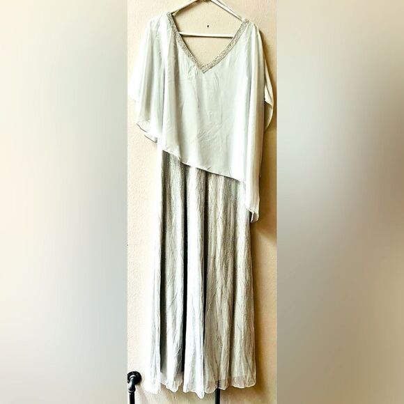 J Kara Women's Beaded Bottom with Sheer Elegant Top Dress Silver Grey Size 8 - Picture 6 of 8